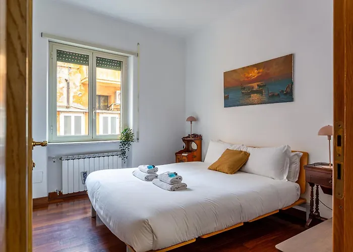 Iflat The Roman House - Spacious & Central Apt