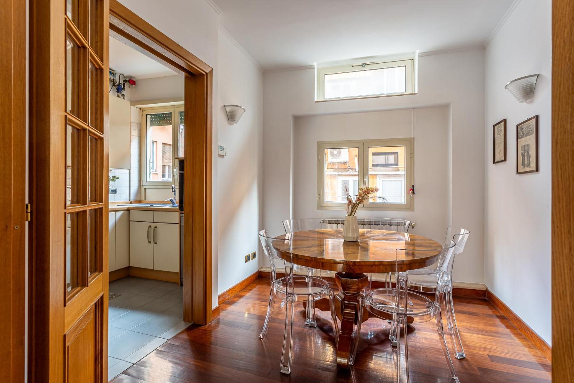 Iflat The House - Spacious & Rom